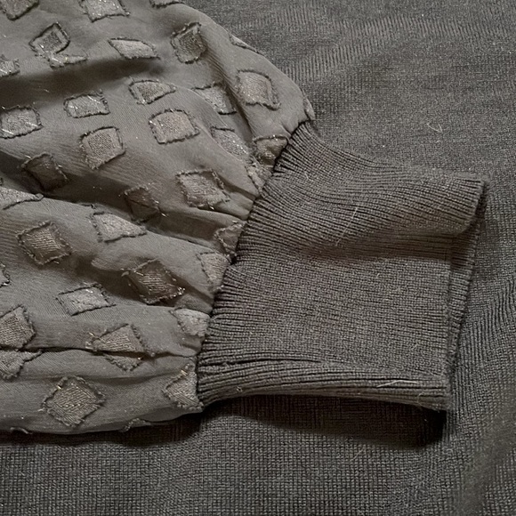 Adrianna Papell longsleeved black sweater/top, ribbed knit, size large - Picture 4 of 7